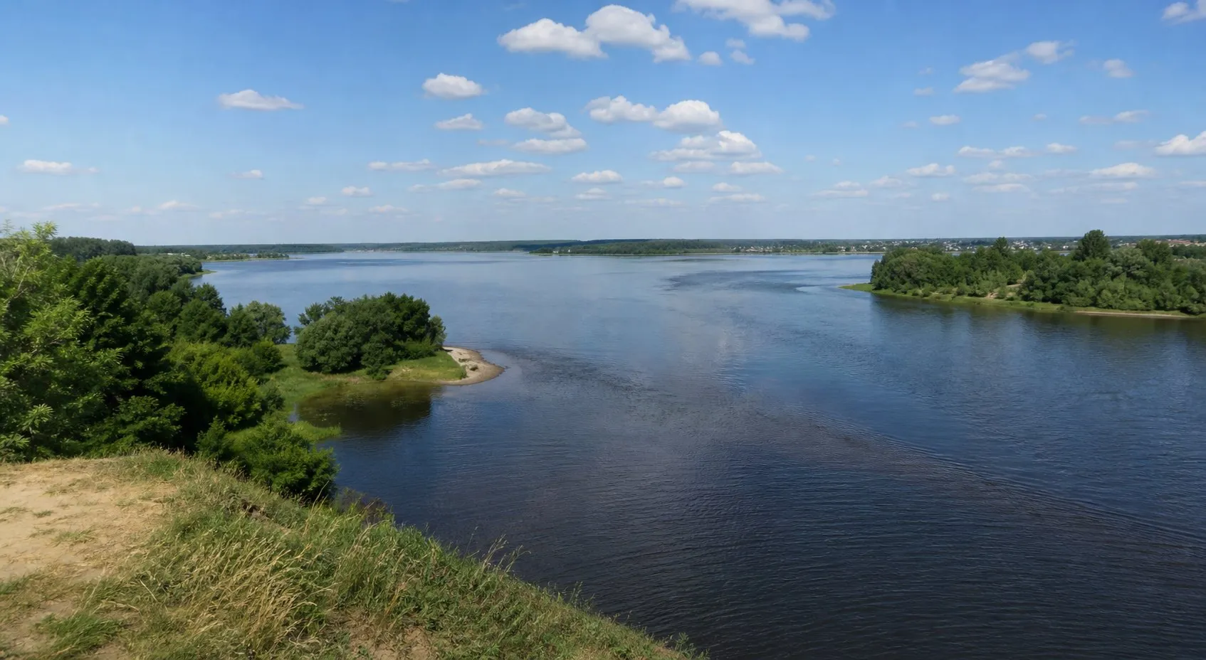 Панорама Ратминской стрелки в Дубне