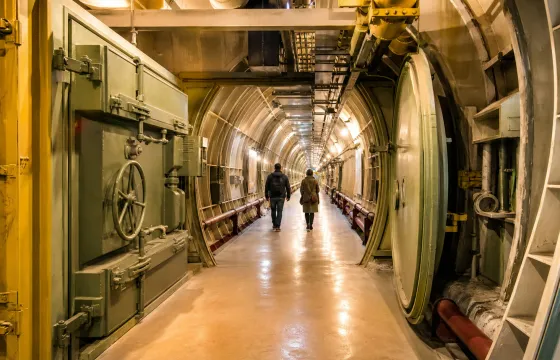Экскурсия в Бункер-42 на Таганке: Москва на глубине 65 метров