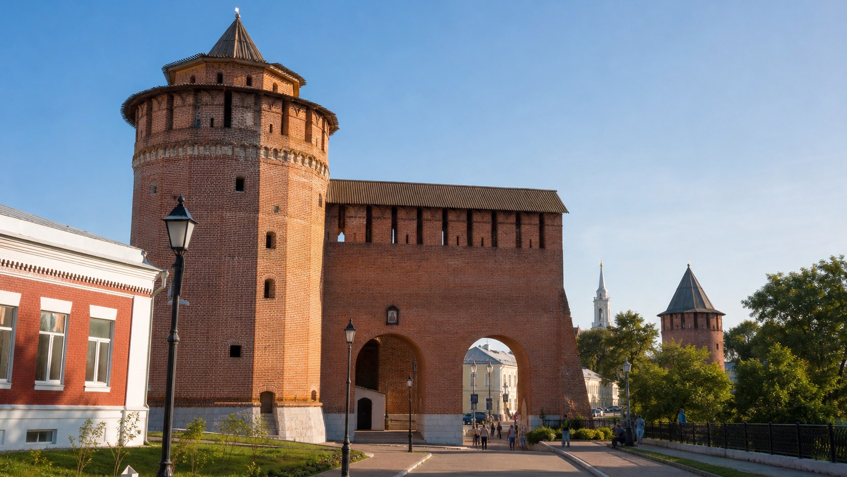 Коломенский кремль и старинные ворота