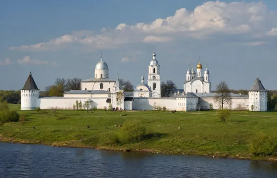 Юрьев монастырь у Волхова в Великом Новгороде