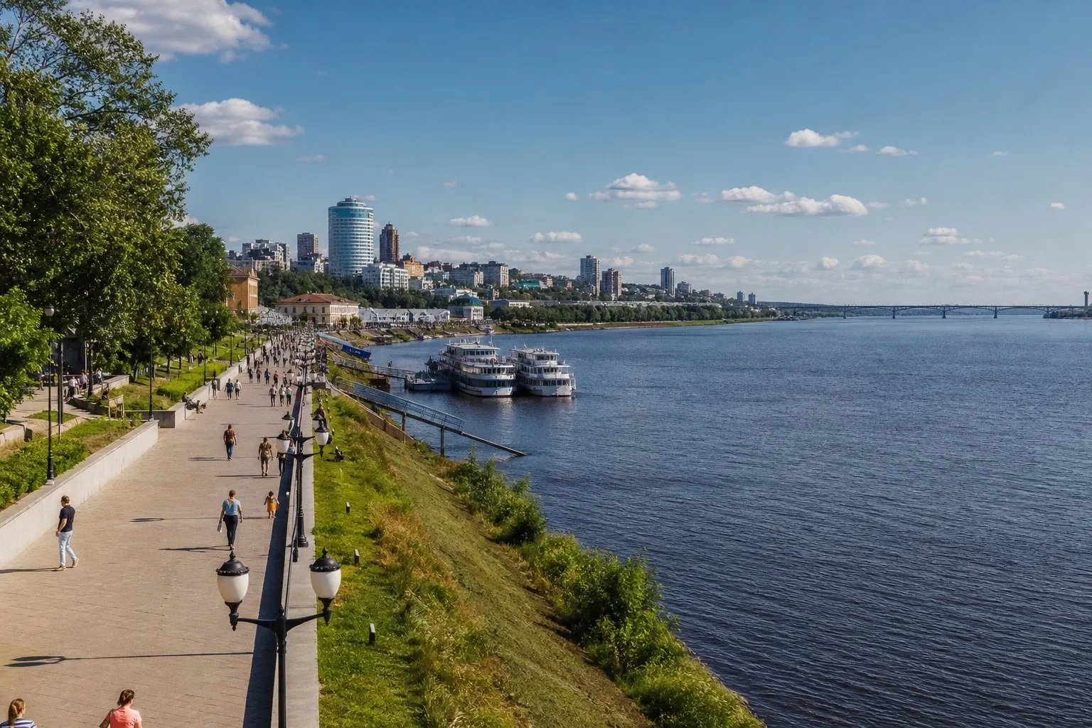 Набережная реки Камы в Перми
