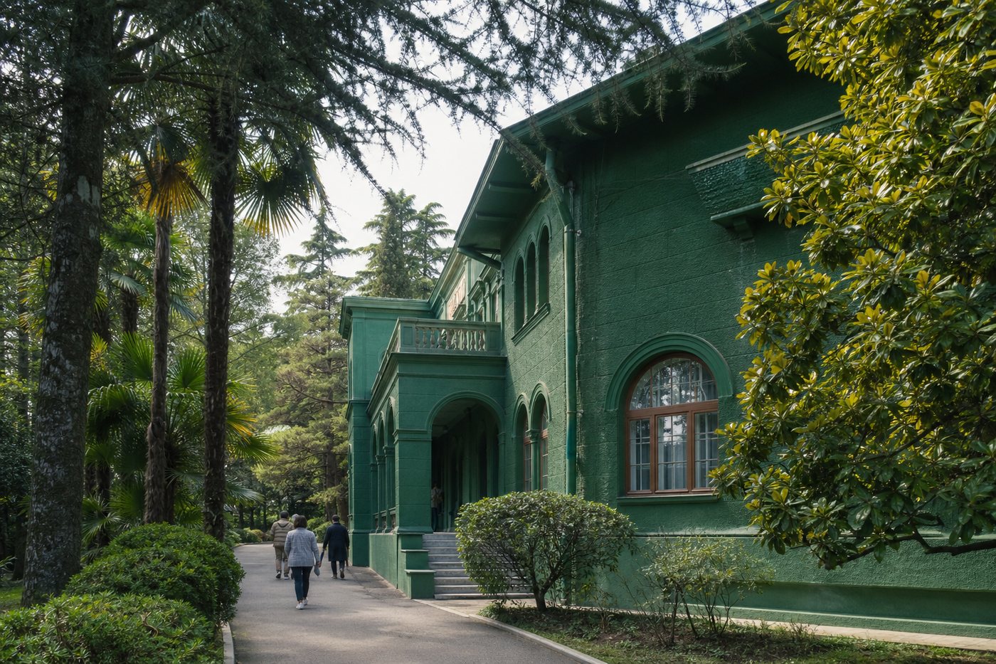 9. Дача Сталина и советский курорт Сочи
