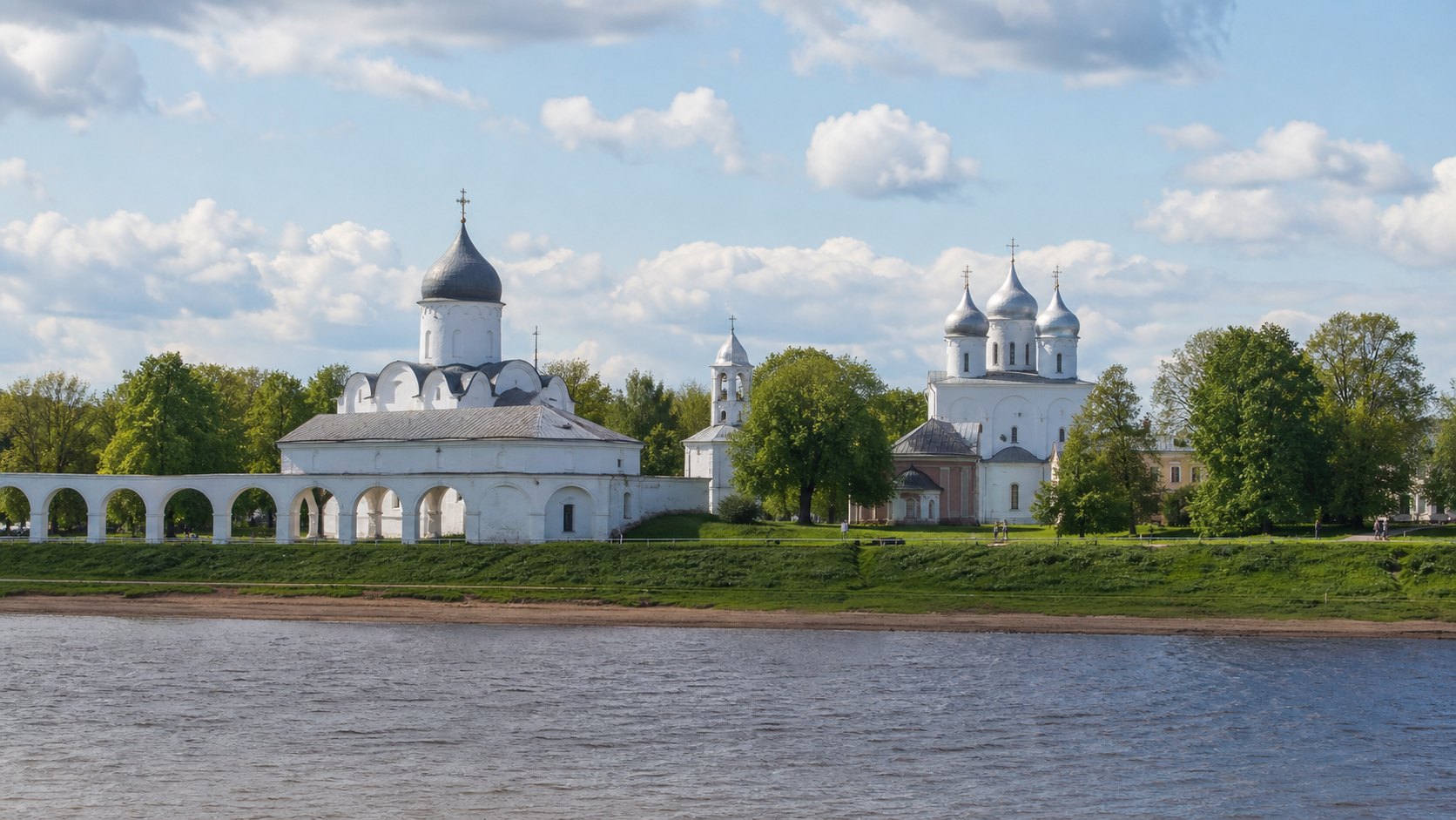 Ярославово дворище в маршруте на выходные: Великий Новгород.